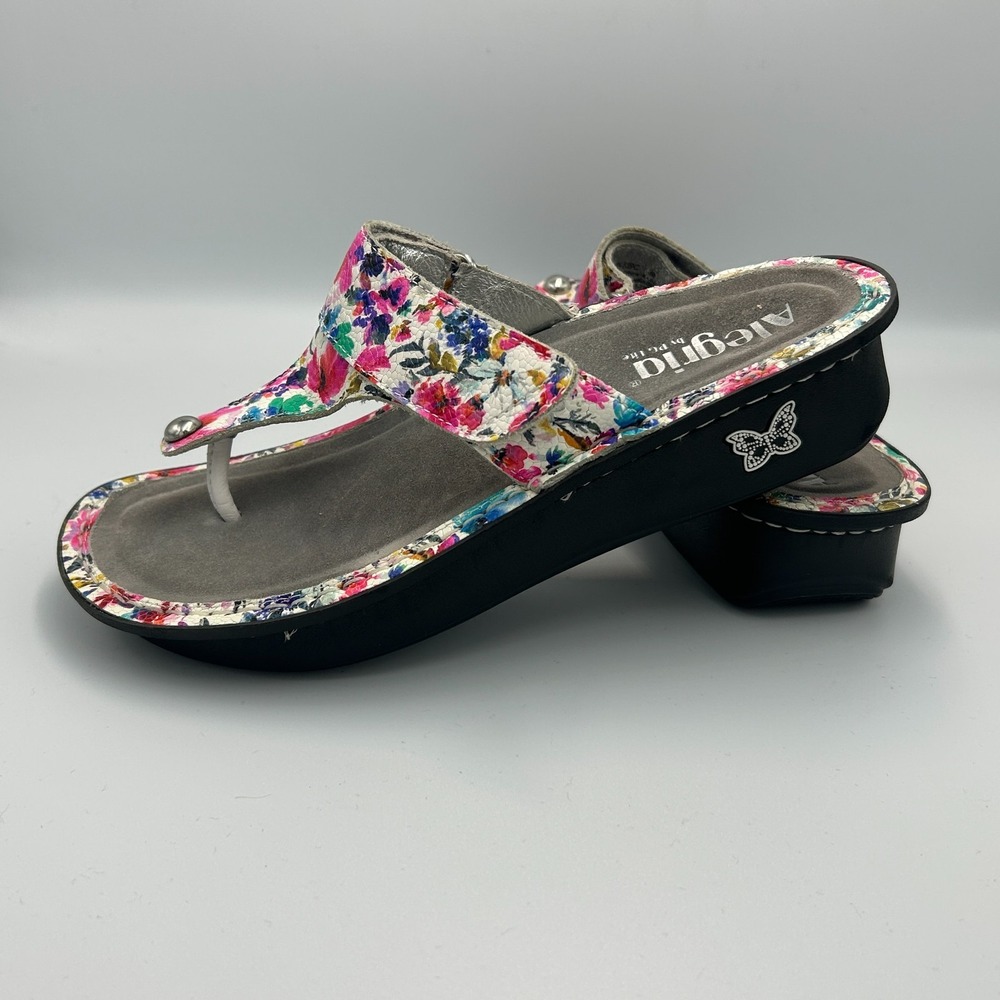 Alegria Carina 139 Sandals Womens 8 38 Pink Floral Leather Wedge Thong Boho